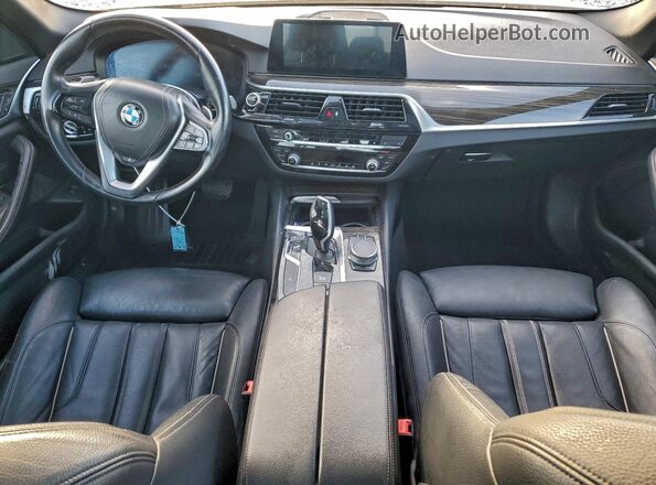 WBAJR3C07LWW63720 2020 BMW 5 SERIES Черный Вид панели приборов