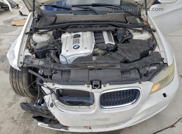 WBAPK5G58BNN27326 2022 BMW 3 SERIES White Rear interior view