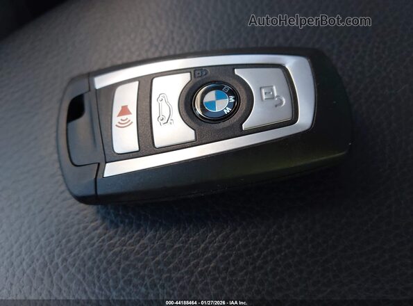 WBS2U7C04M7H94785 2021 BMW M2 Black Vista del salpicadero