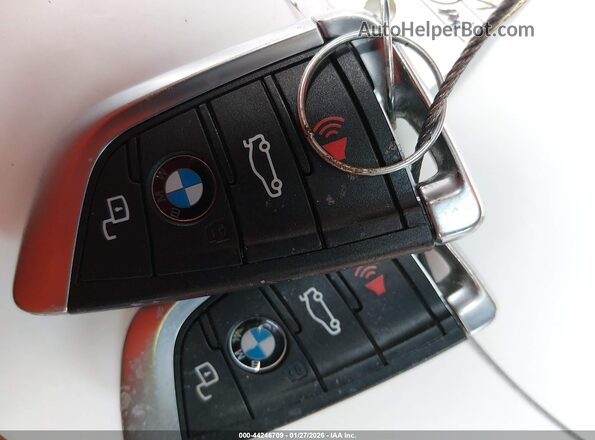 WBS43AY07NFL83340 2022 BMW M3 Green Առջևի վահանակի տեսք