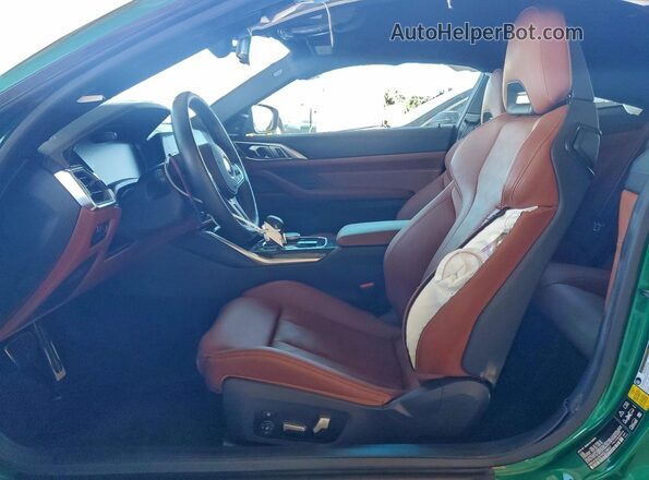 WBS43AZ07PCL18037 2023 BMW M4 Green Front interior view