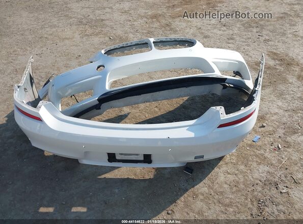 WBS6E9C57GG437270 2016 BMW M6 White Instrument cluster view