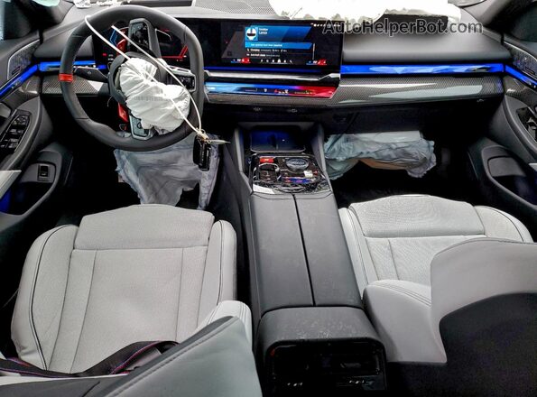 WBS83FK01TCV37112 2026 BMW M5 Charcoal Dashboard view