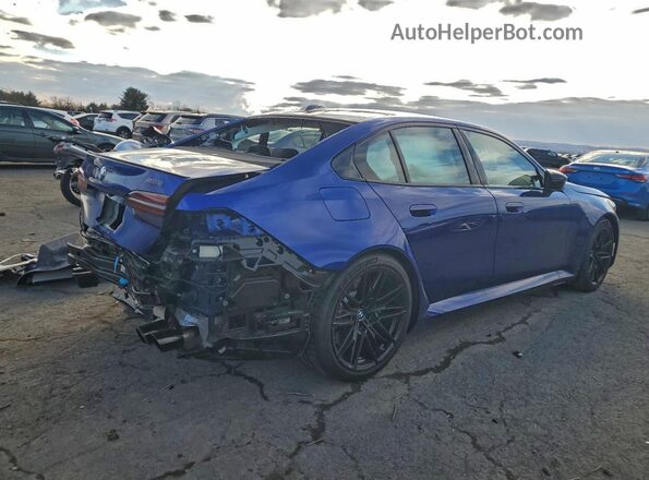 WBS83FK02TCV66179 2026 BMW M5 Blue Rear right