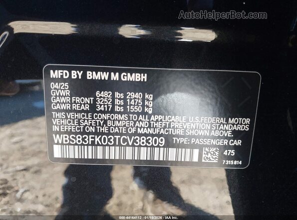 WBS83FK03TCV38309 2026 BMW M5 Black Widok komory silnika