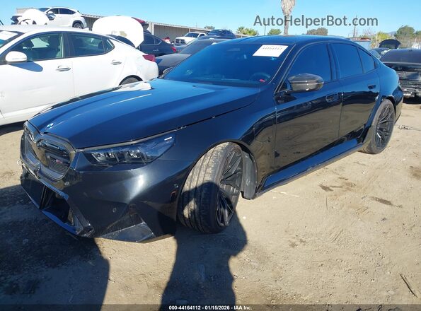 WBS83FK03TCV38309 2026 BMW M5 Black Przód lewy