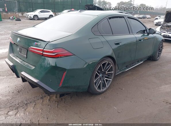WBS83FK05TCW09929 2026 BMW M5 Green Rear right