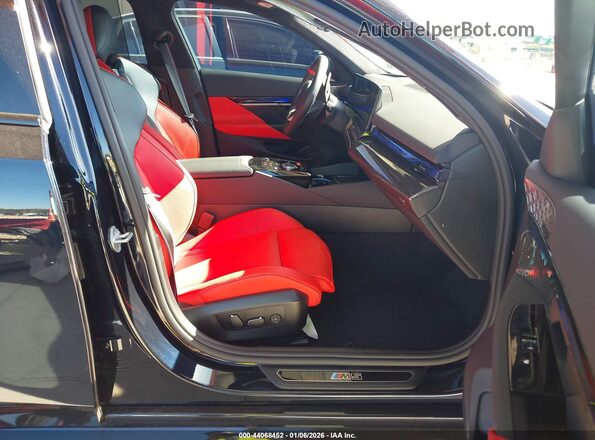 WBS83FK0XTCW04385 2026 BMW M5 Black Front interior view