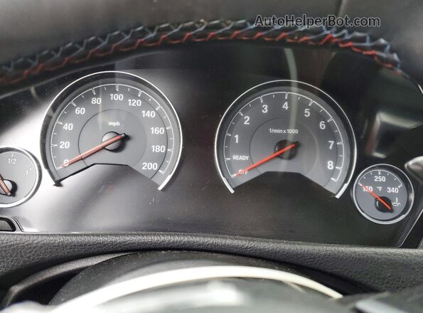 WBS8M9C51J5L00971 2018 BMW M3 White Vista del cuadro de instrumentos