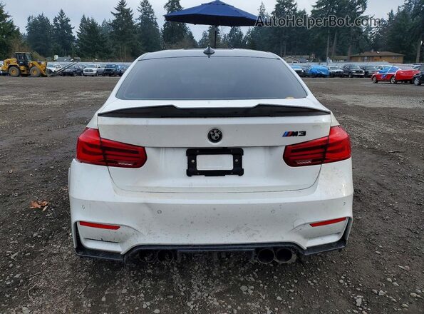 WBS8M9C51J5L00971 2018 BMW M3 White Vista trasera