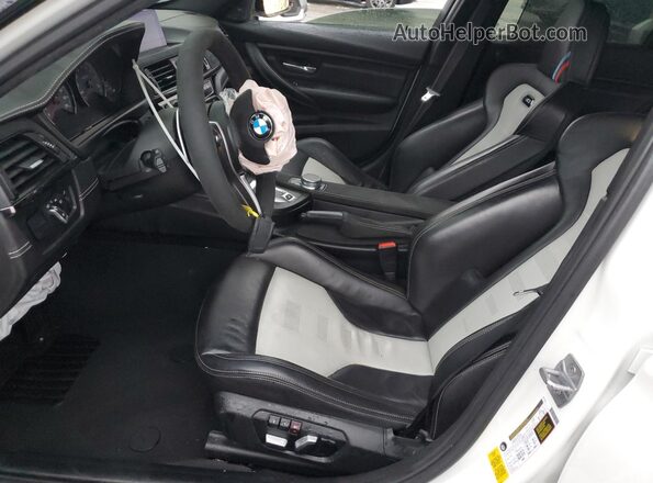 WBS8M9C53J5L00311 2018 BMW M3 White 