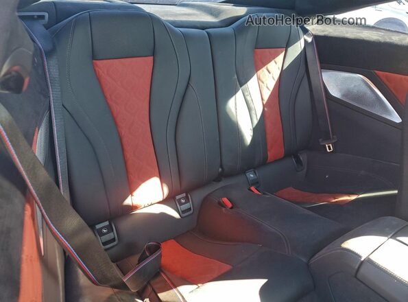 WBSAE0C06RCP45163 2024 BMW M8 Black Vista de los asientos traseros