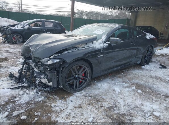 WBSAE0C06SCV42859 2025 BMW M8 Black Przód lewy