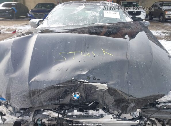 WBSAE0C06SCV42859 2025 BMW M8 Black Widok z tyłu