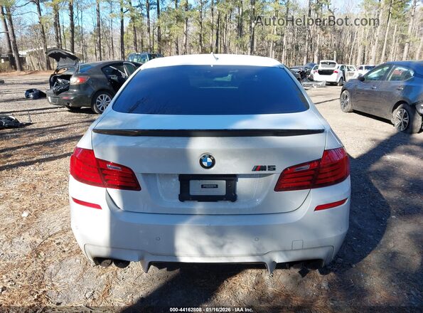 WBSFV9C52GD595775 2016 BMW M5 White 