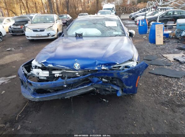 WBSGV0C03NCJ04010 2022 BMW M8 Blue ხელსაწყოთა პანელის ხედი