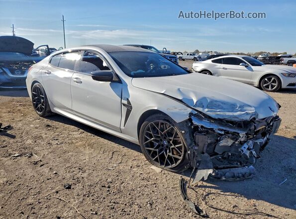 WBSGV0C06MCF56504 2021 BMW M8 White Передня права чверть