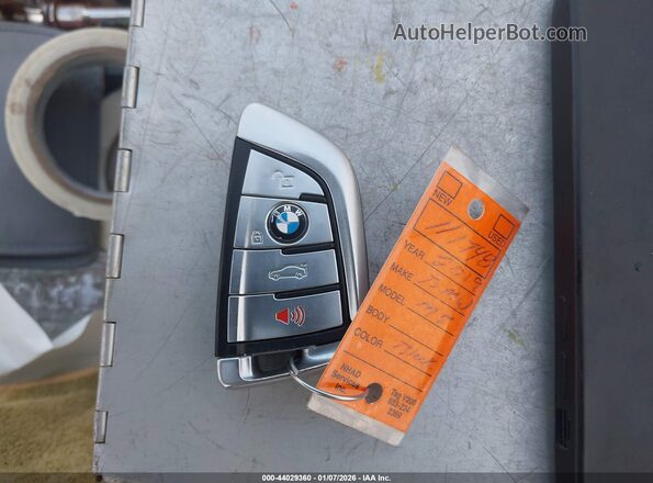 WBSJF0C51KB447575 2019 BMW M5 Black Dashboard view
