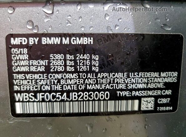 WBSJF0C54JB283060 2018 BMW M5 Silver Widok komory silnika