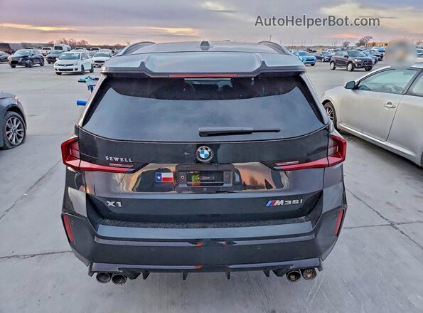 WBX13EF0XS5379730 2025 BMW X1 Черный Вид сзади