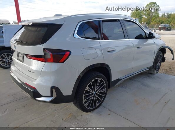 WBX73EF03S5066741 2025 BMW X1 White უკანა მარჯვენა