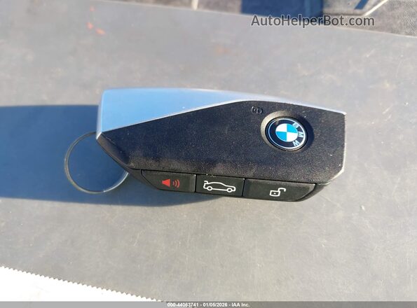 WBX73EF05R5Y80979 2024 BMW X1 Black Vista del salpicadero