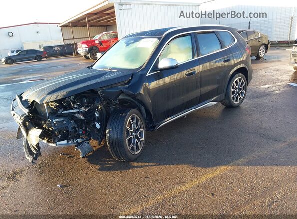 WBX73EF05R5Y80979 2024 BMW X1 Black Vista tres cuartos delantera izquierda