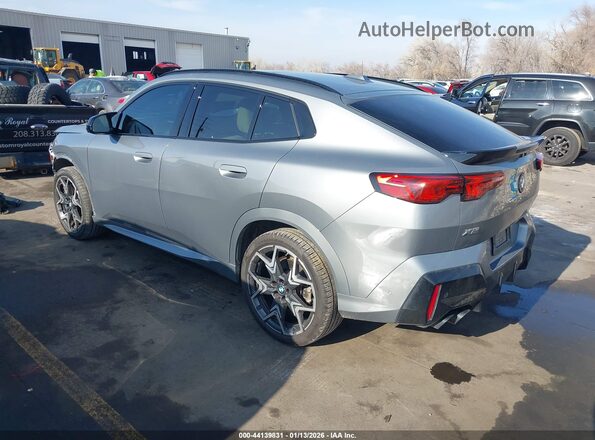 WBX83GM06S5113554 2025 BMW X2 Gray Tył lewy