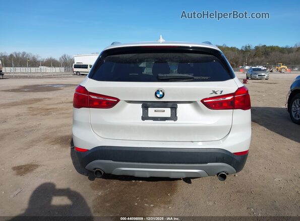 WBXHT3C39J5K29771 2018 BMW X1 White 