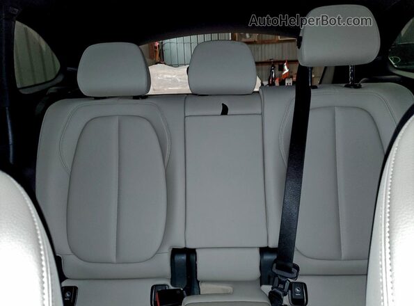 WBXHT3C54K3H35378 2019 BMW X1 Black 