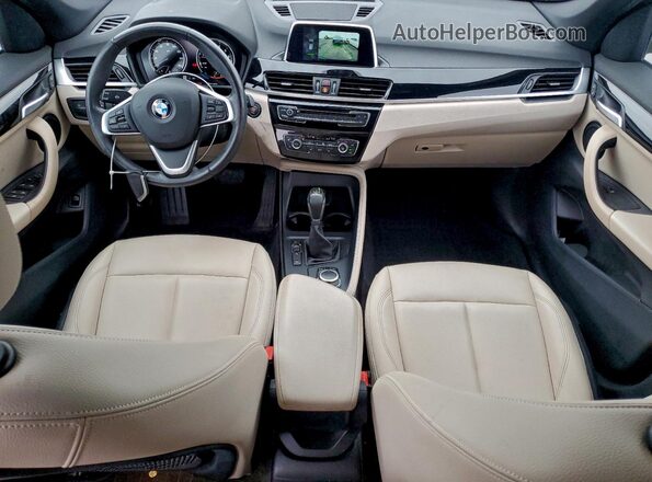 WBXHT3C56K3H34099 2019 BMW X1 Black Вид панелі приладів