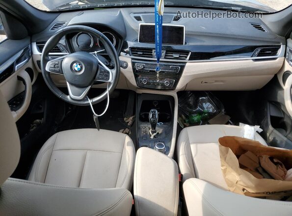 WBXJG7C00L5P57558 2020 BMW X1 Brown 