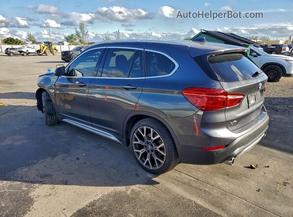 WBXJG7C08M5S62980 2021 BMW X1 Gray Trasero izquierdo