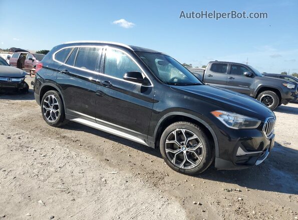 WBXJG9C02L5R29858 2020 BMW X1 Black 