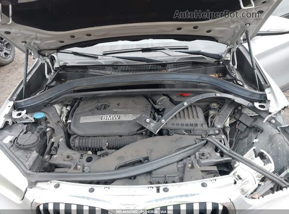 WBXJG9C06L5P79527 2020 BMW X1 Silver უკანა ხედი