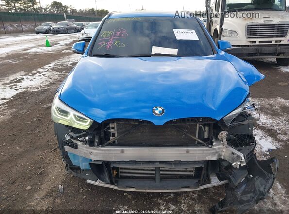 WBXJG9C06M5T32097 2021 BMW X1 Blue Սարքավորումների վահանակի տեսք