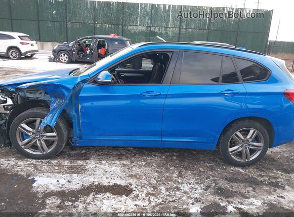 WBXJG9C06M5T32097 2021 BMW X1 Blue Սալոնի 360 աստիճան տեսք