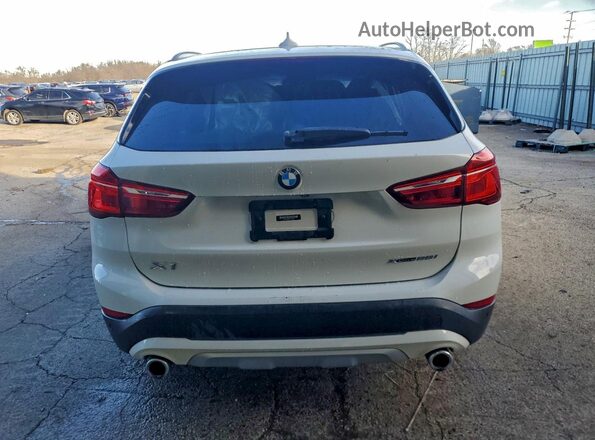 WBXJG9C08L5P76645 2020 BMW X1 White Հետևի տեսք
