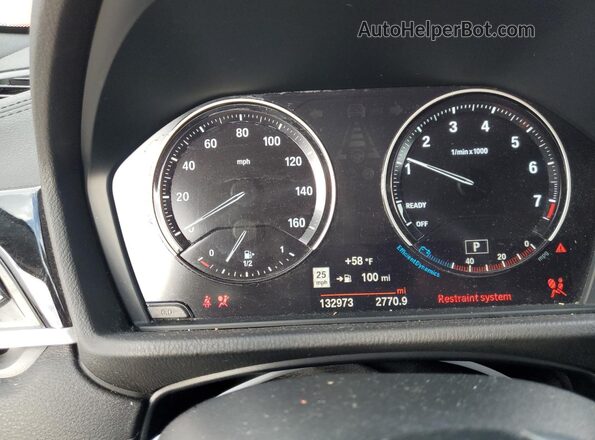 WBXYH9C05L5P36132 2020 BMW X2 Maroon Vista del cuadro de instrumentos