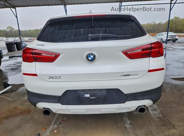 WBXYJ3C59KEP77312 2019 BMW X2 White Vista trasera