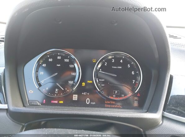 WBXYJ5C50KEF83024 2019 BMW X2 White Вид задніх сидінь