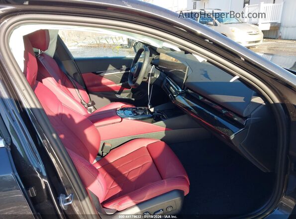 WBY13HG04SCT72649 2025 BMW OTHER Black Front interior view