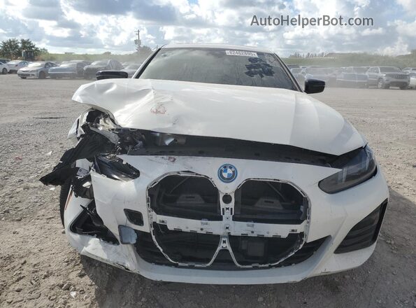 WBY23HD09SFU12960 2025 BMW I4 Two Tone Вид спереду