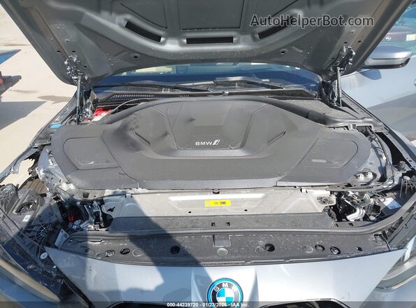 WBY23HD09SFU95693 2025 BMW I4 Silver Widok z tyłu
