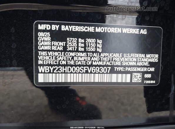 WBY23HD09SFV69307 2025 BMW I4 Black Vista del compartimento del motor