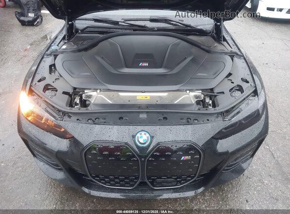 WBY33AW00NFN13317 2022 BMW I4 Black Widok z tyłu