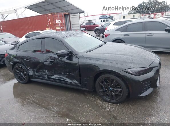 WBY33AW00NFN13317 2022 BMW I4 Black Widok wnętrza z tyłu