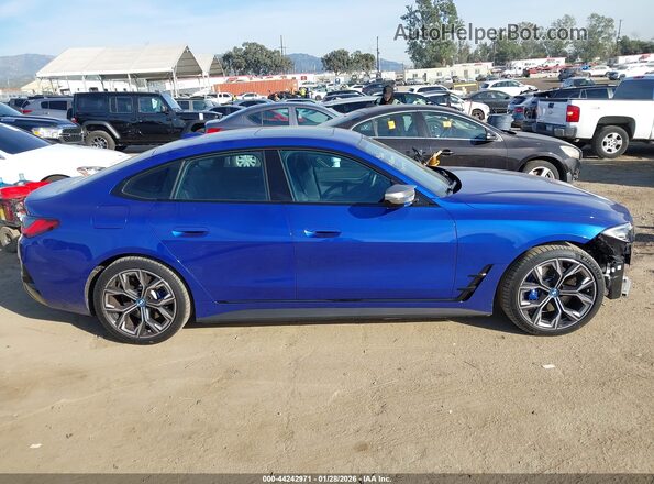 WBY33AW03PFP31884 2023 BMW I4 Blue სალონის 360-გრადუსიანი ხედი