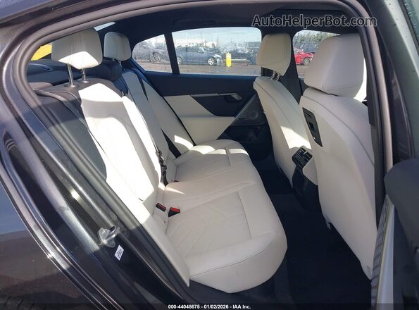 WBY33FK01RCR33274 2024 BMW OTHER Gray Vista de la etiqueta del VIN