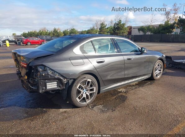 WBY33FK01RCR33274 2024 BMW OTHER Gray Trasero derecho